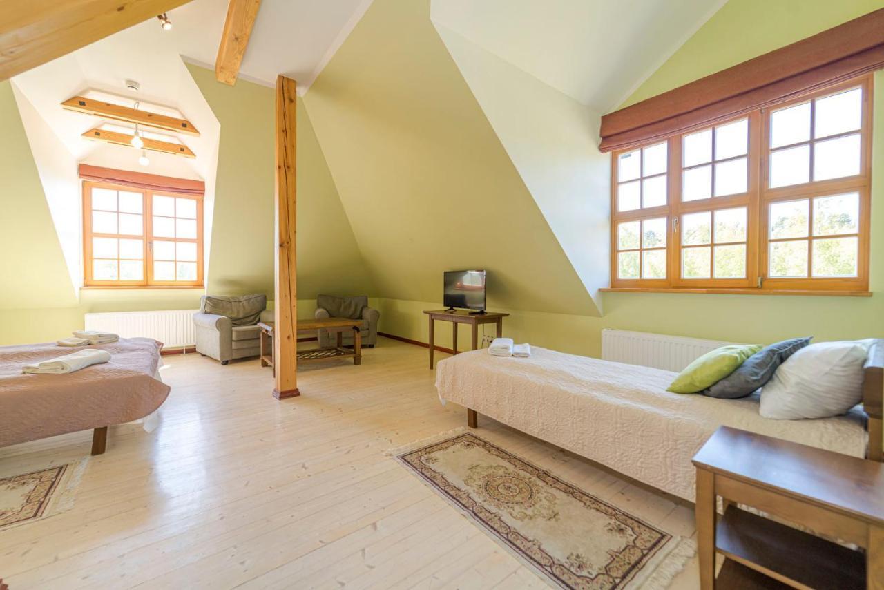 Hôtel Rakari à Svētciems Extérieur photo